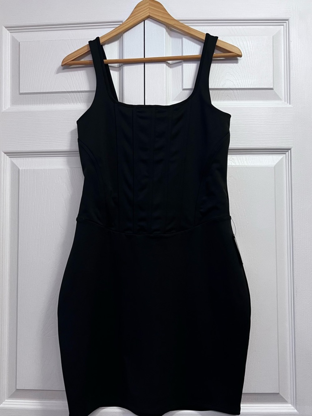 Express midi Classic Black Sleeveless Sheath Dress